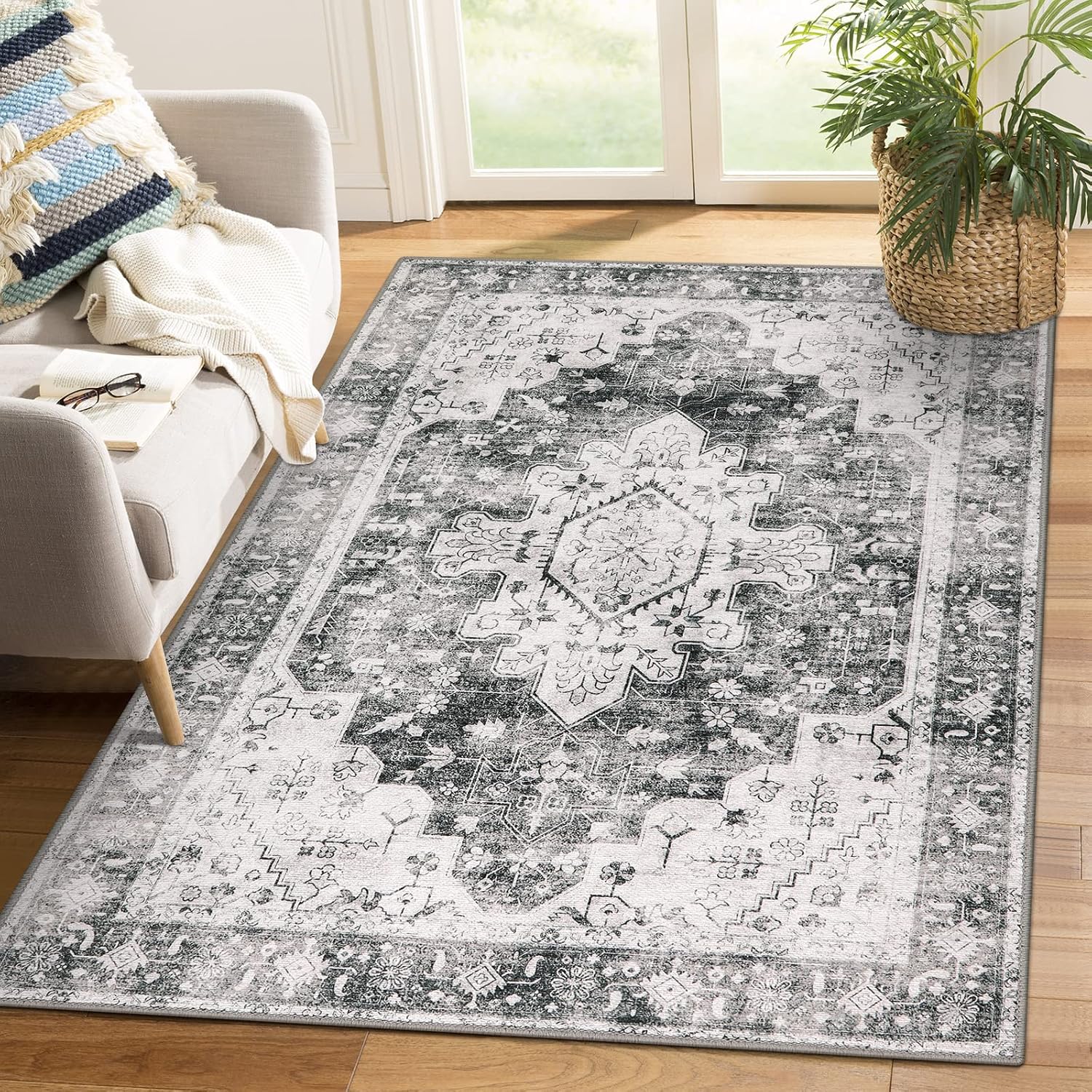 Ultra-Thin Washable Vintage Area Rug, 5 x 7 ft