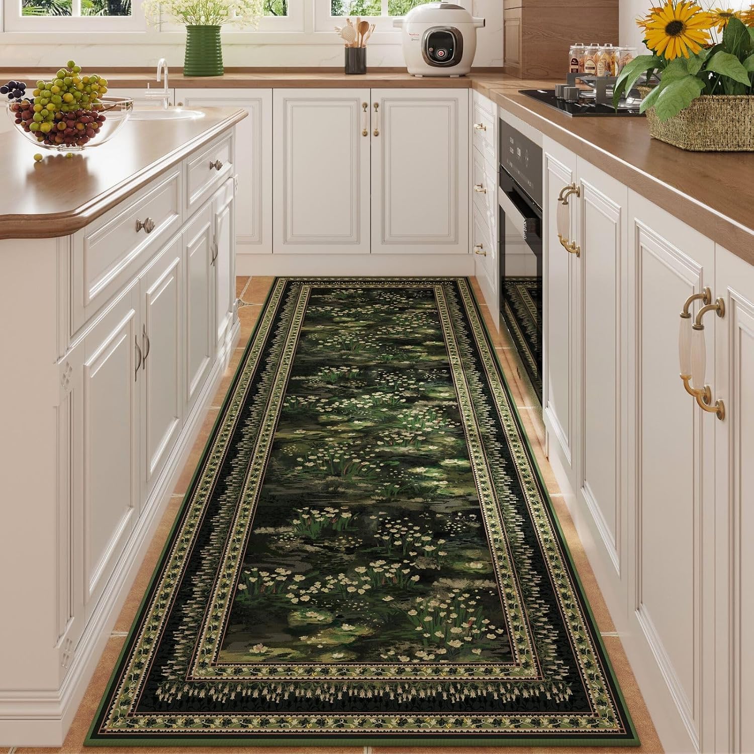 Washable Vintage-Style Area Rug, 5 x 7 ft